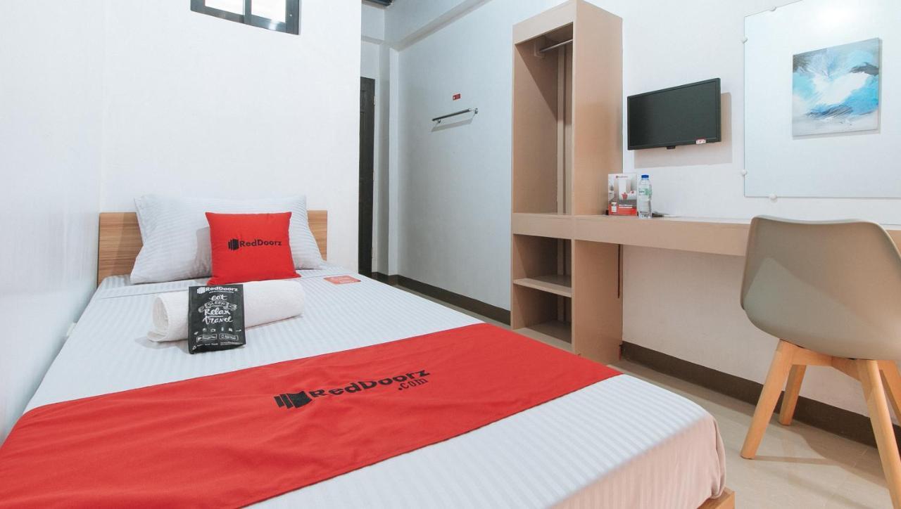Reddoorz Near Iloilo International Airport Hotel Cabatuan Exterior foto